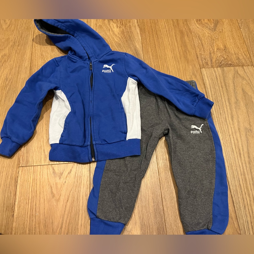 Puma Sweatsuit outfit. Size 3T